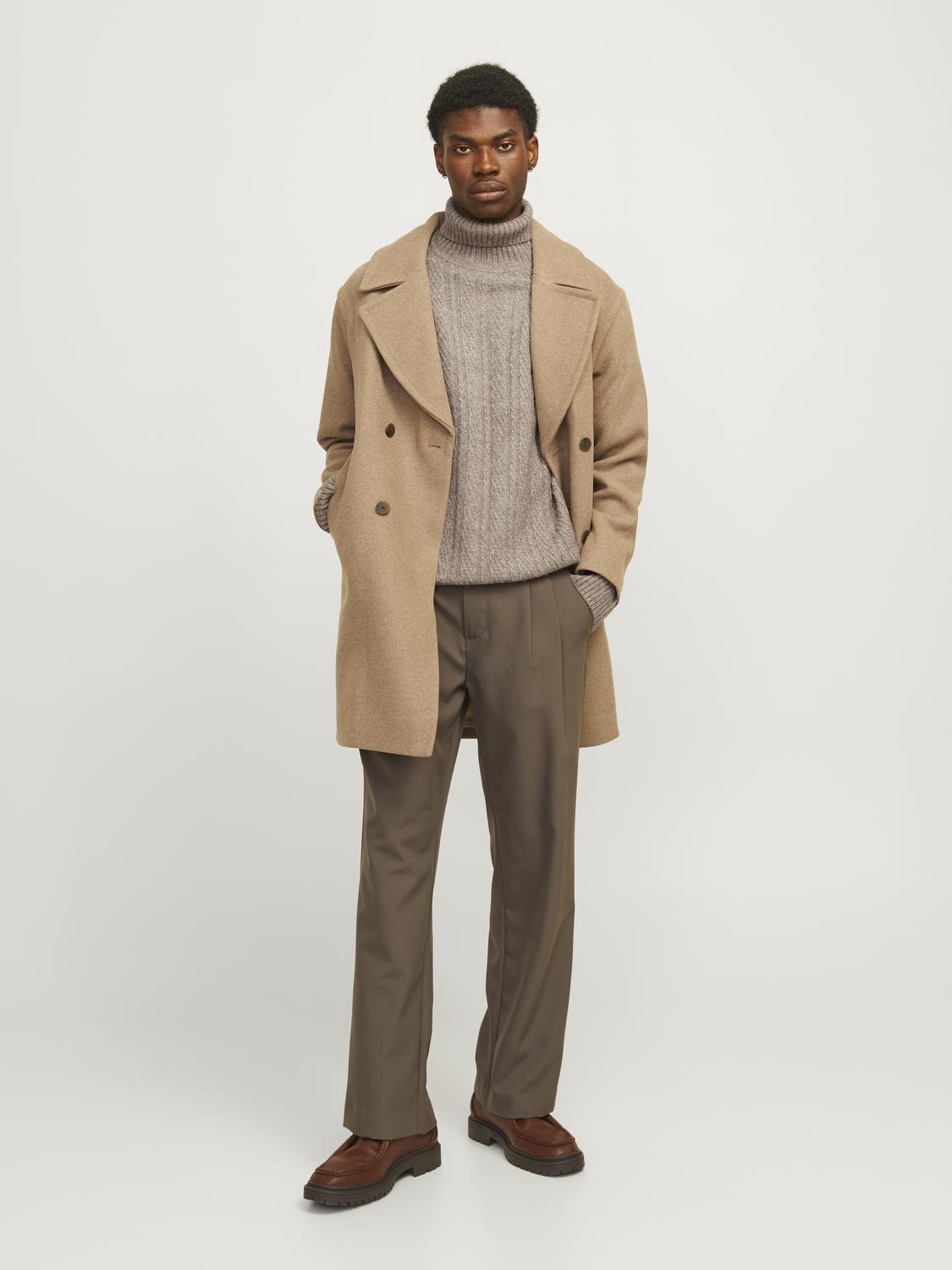 model_shot-front_full